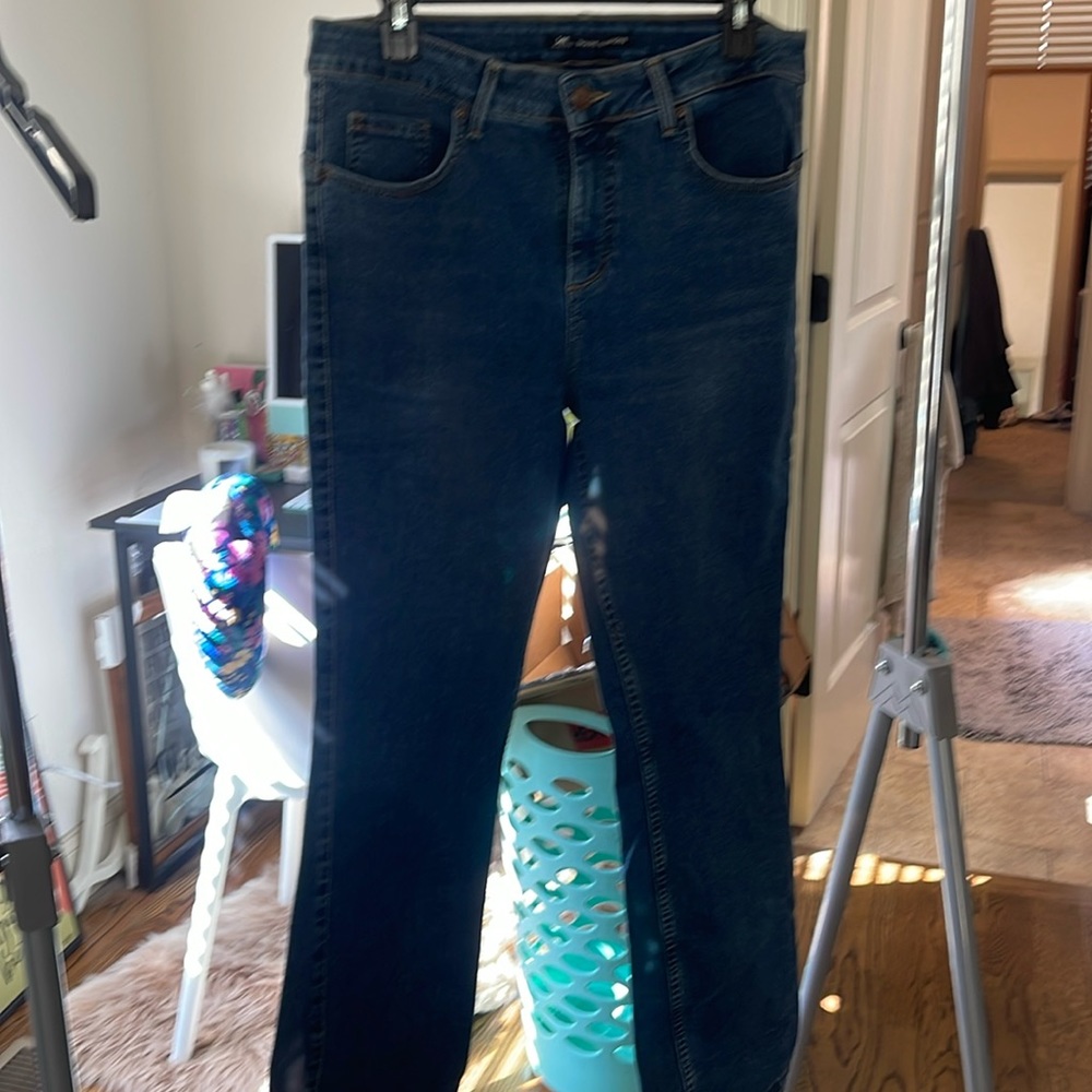 Lee Jeans